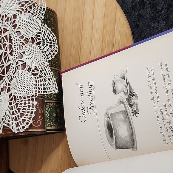 👉AMISH HERITAGE COOKBOOK by BEVERLY LEWIS  ~LIKE NEW!! - Picture 3 of 7